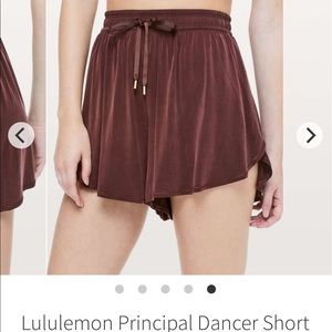 Lululemon Principal Dancer Short - Midnight Maroon